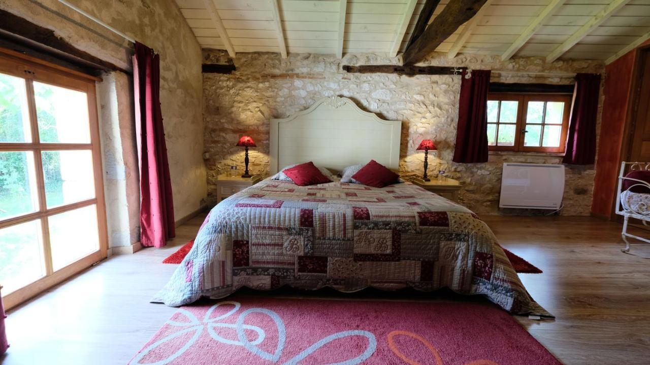 Bed and Breakfast Domaine Les Miquels à Castelnau-de-Montmiral Extérieur photo